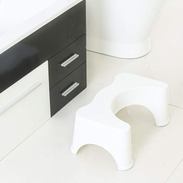 ⁦Multi-functional Toilet Chair⁩ - الصورة ⁦4⁩